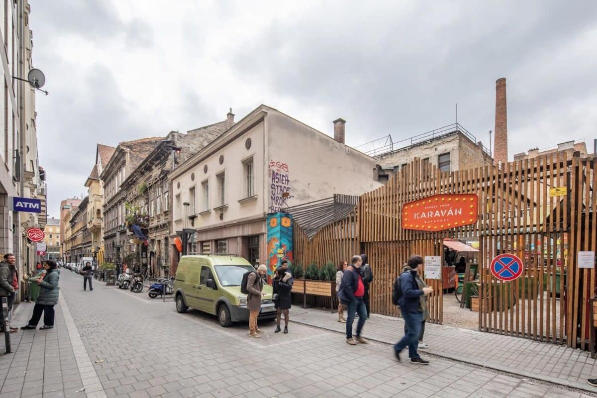 Extra Central - Mini Modern Studio Budapest Kültér fotó